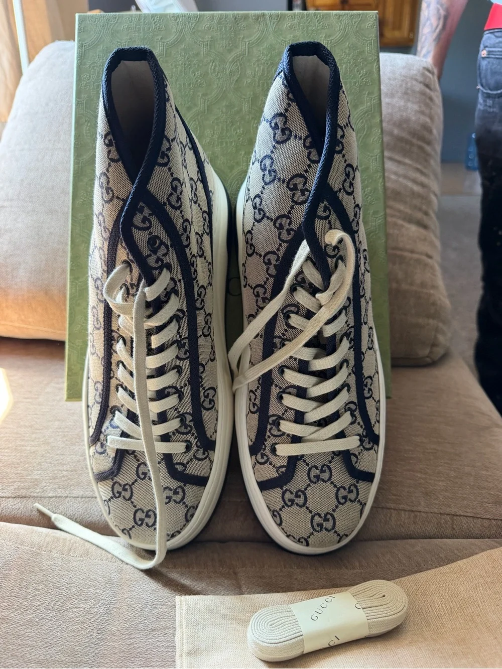 Gucci iconic gg